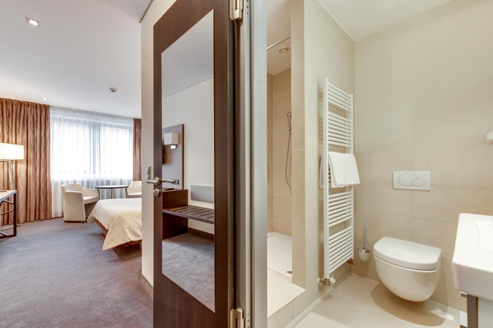 Parc Hotel Alvisse Luxembourg Exterior photo